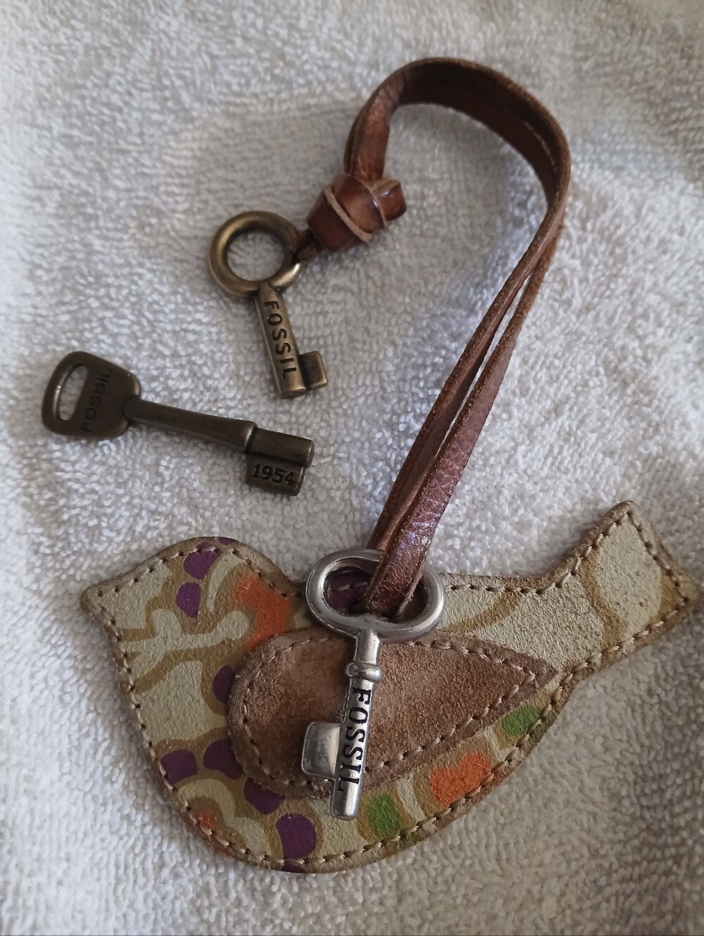 Fossil Keys - Picture 3 of 3
